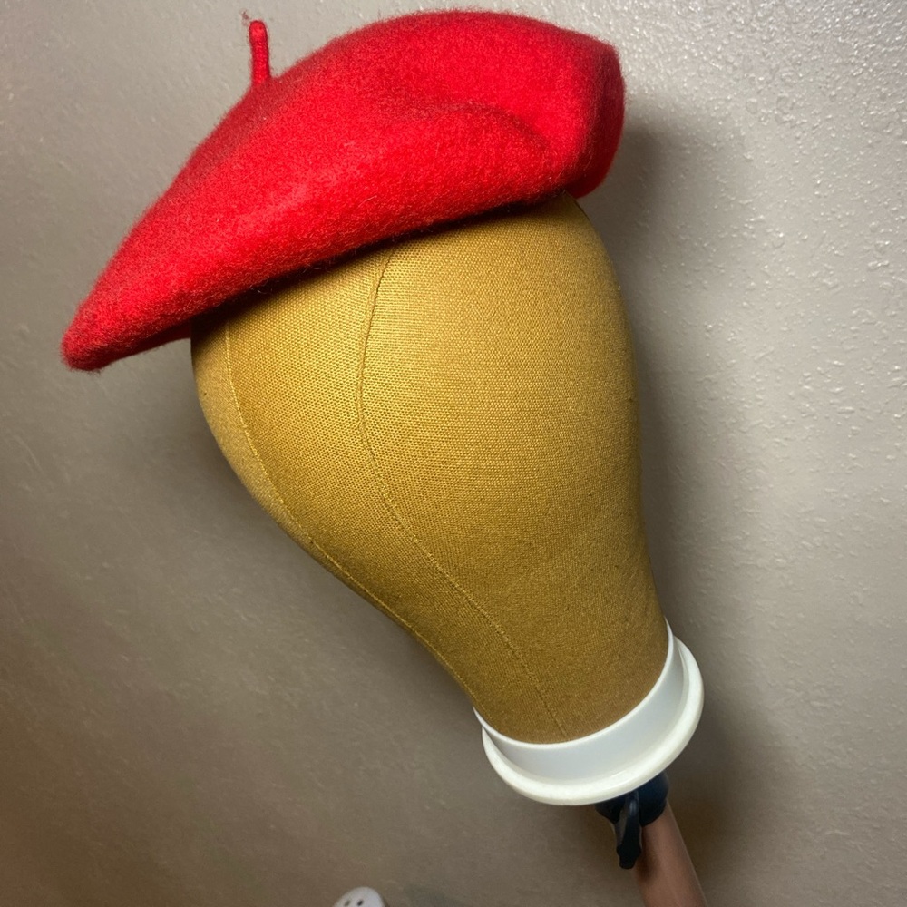 Red Beret Hat